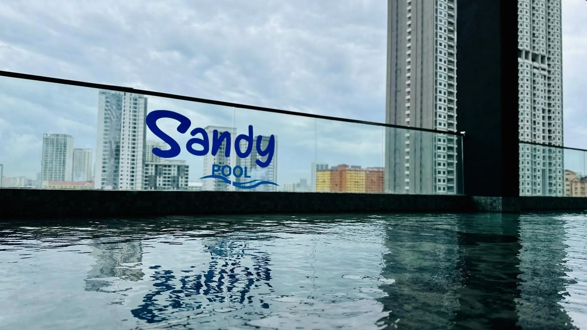 Urban Suite Spacious 2 Or 3 Bedroom And 2Bathroom At Georgetown By Urban Staycation Heng Lod Jelutong
